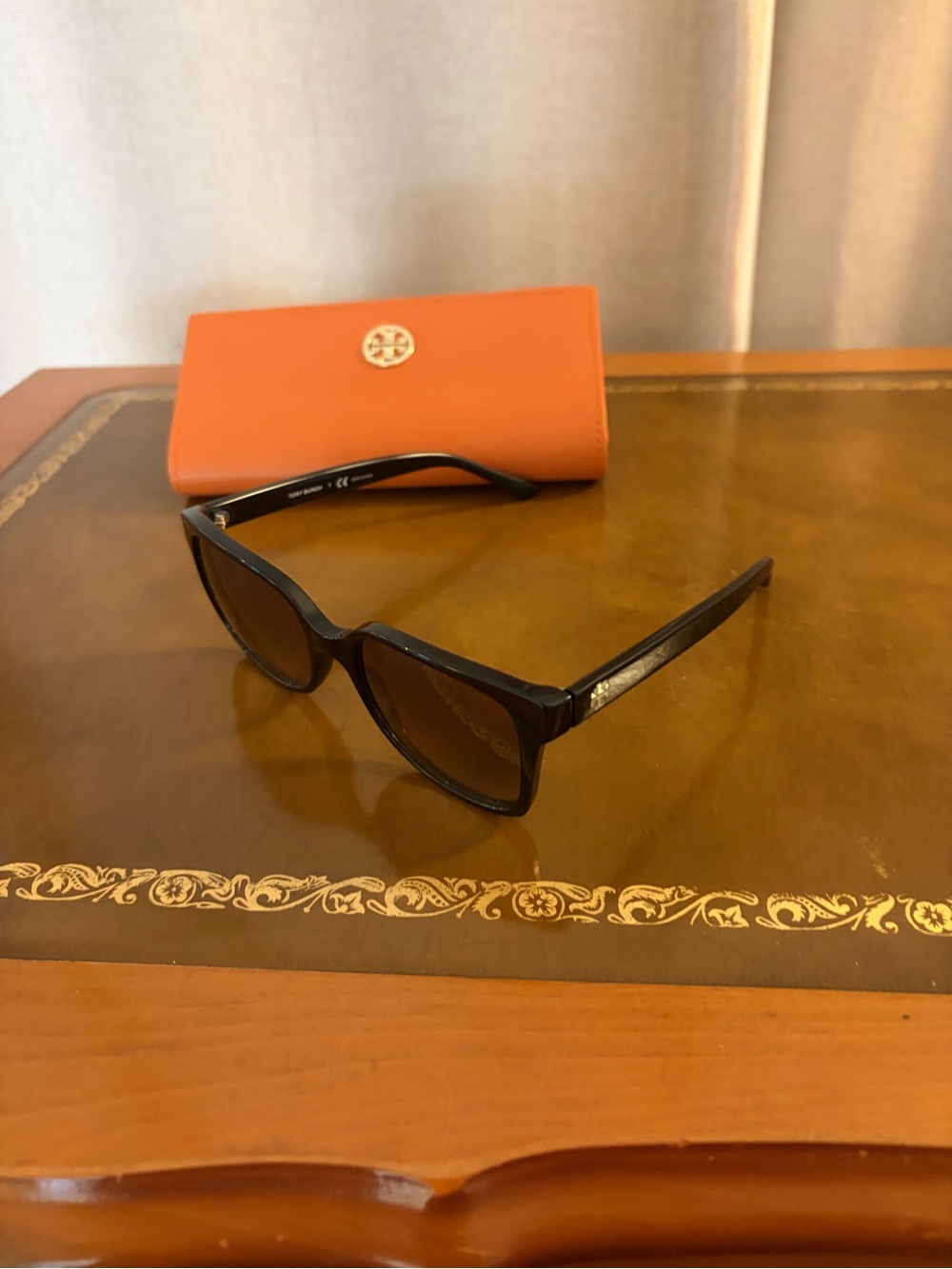 Tory Burch Black Sunglasses with Orange Case